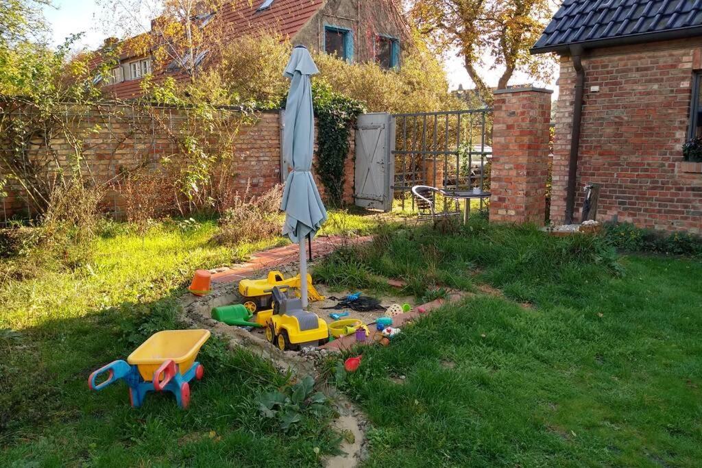 Ferienwohnung In Peetzig Am See Angermunde Bagian luar foto