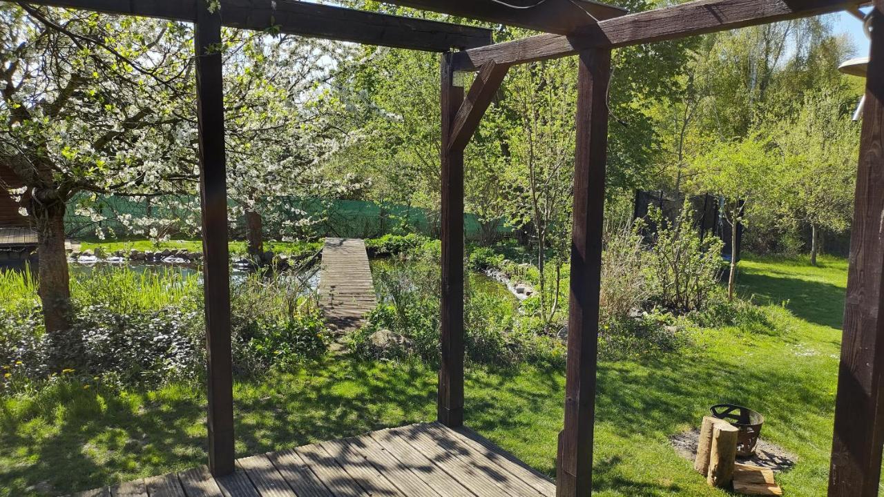 Ferienwohnung In Peetzig Am See Angermunde Bagian luar foto